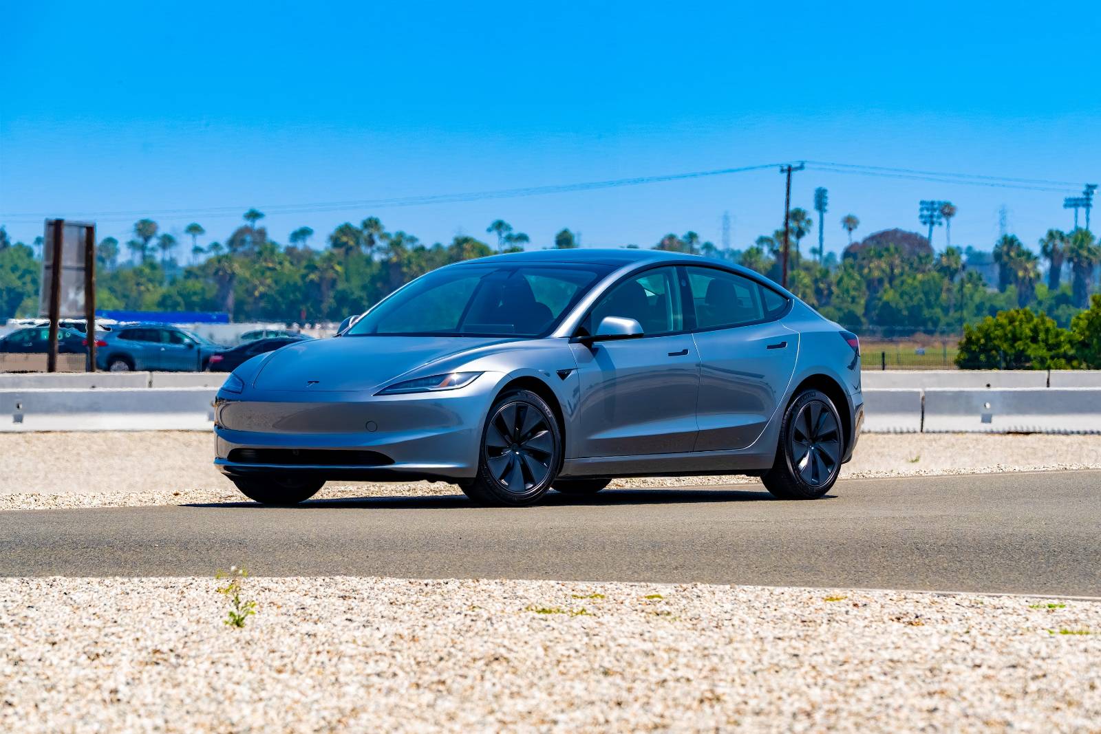 Play Tesla