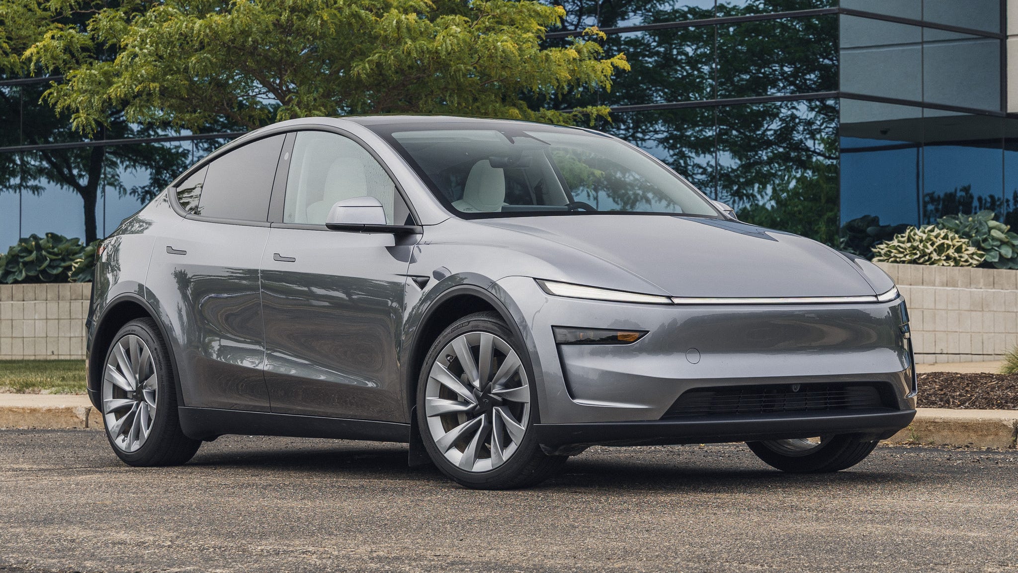 Tesla Model Y Refresh 2026: New Features and How to Maximize Your Experience