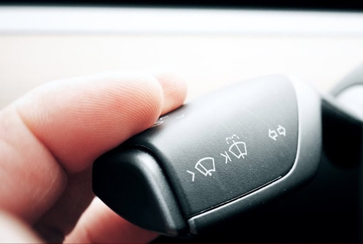 How to turn off Tesla