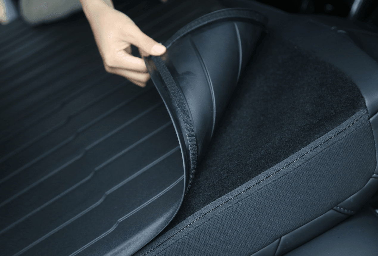 Tesla Model 3 performance seat covers